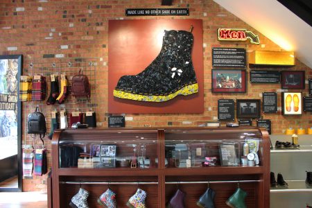 Doc martens hot sale oxford street